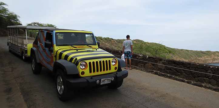 Tram Hanauma Bay Jeep Wrangler